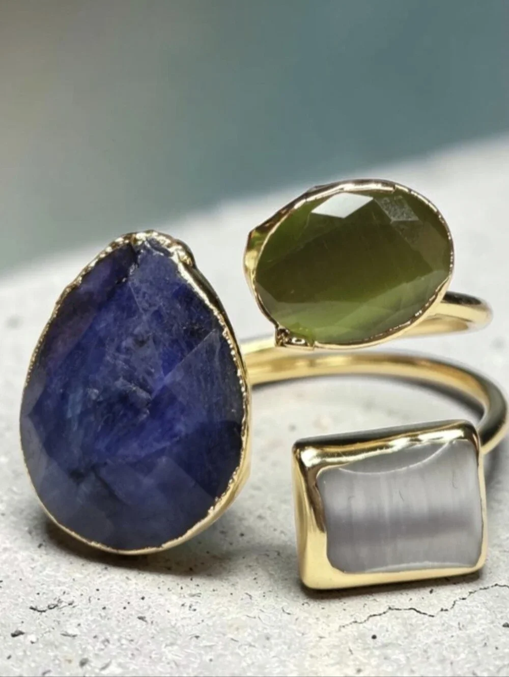 18k Gold Plated Artisan Genuine Sapphire & Peridot Clear Cats Eye Stone Ring